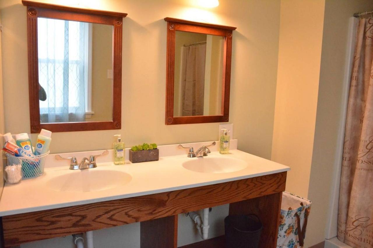 ניאגרה פולס Unique Large 9Br House With 3 Bath Close To The Falls מראה חיצוני תמונה